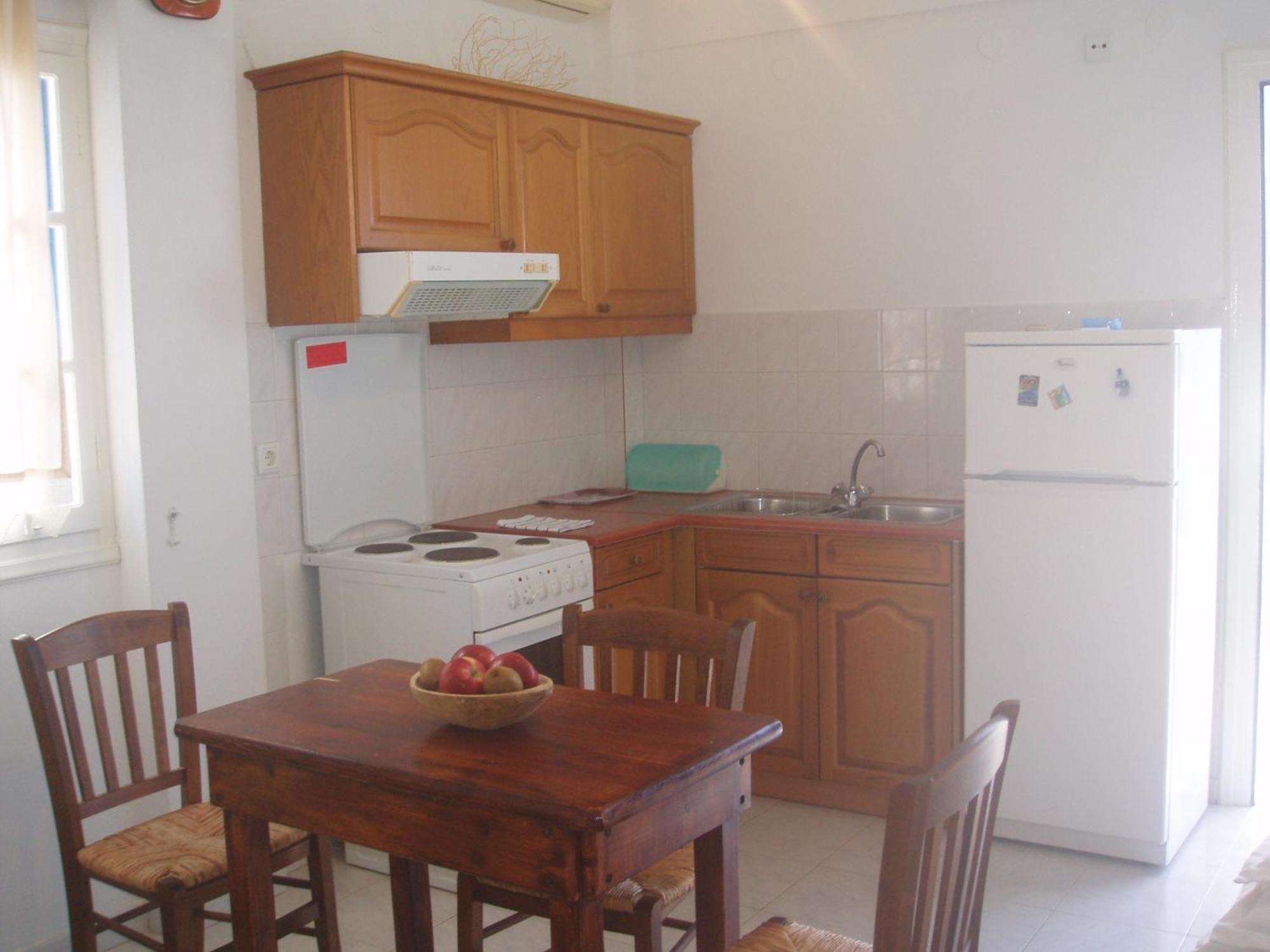 Aglaia Studios Kamares  Luaran gambar