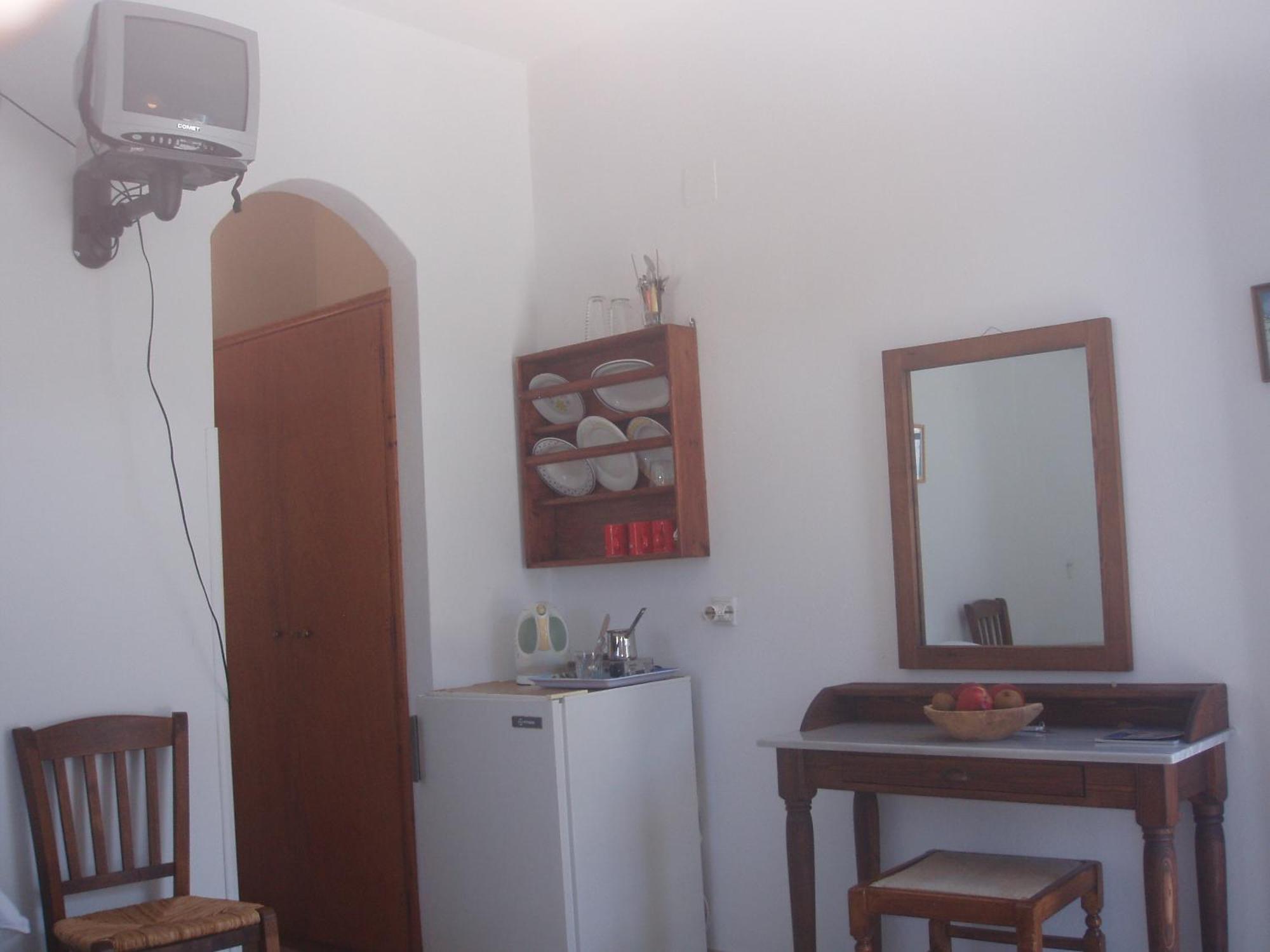Aglaia Studios Kamares  Luaran gambar