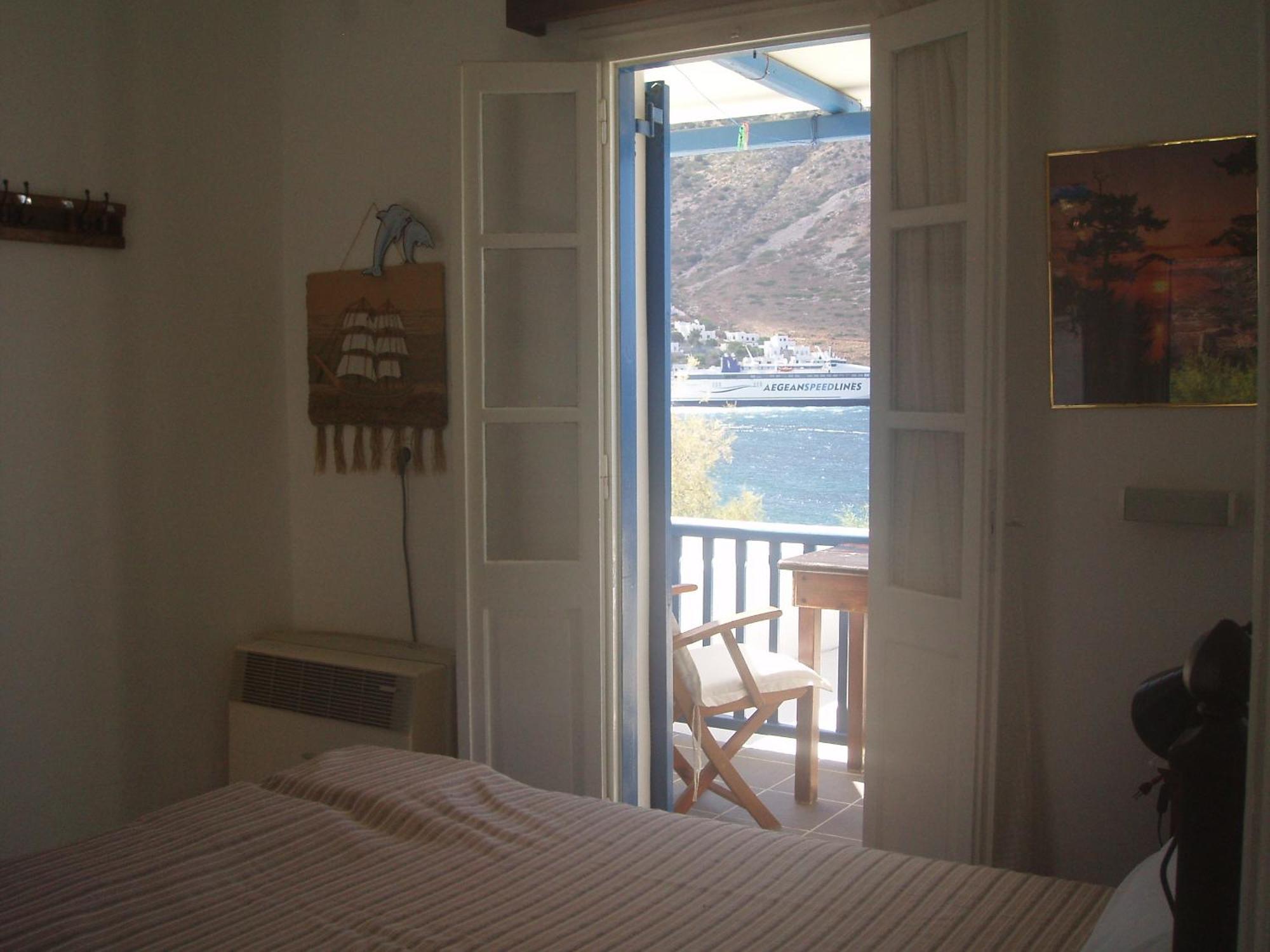 Aglaia Studios Kamares  Luaran gambar