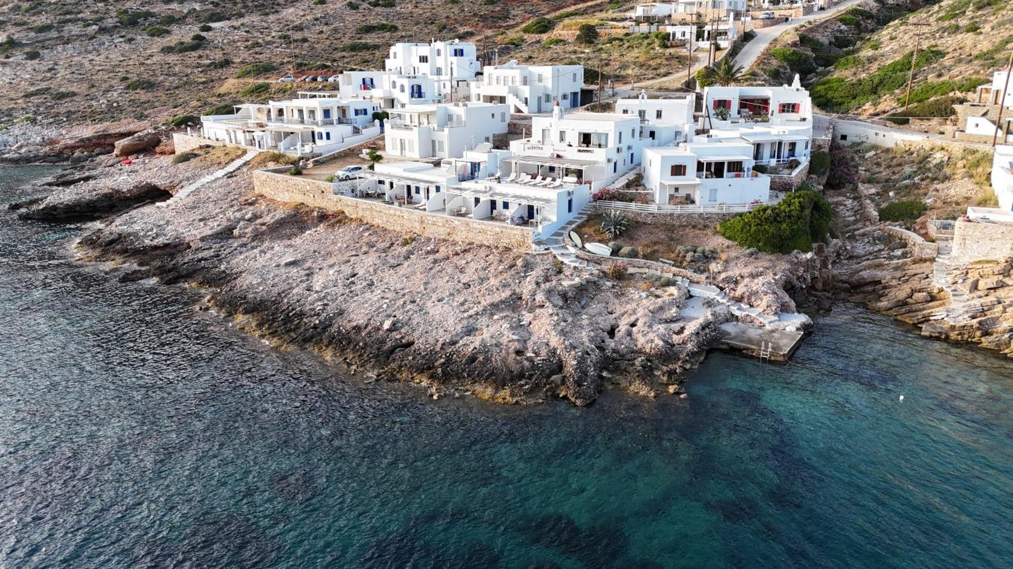 Aglaia Studios Kamares  Luaran gambar